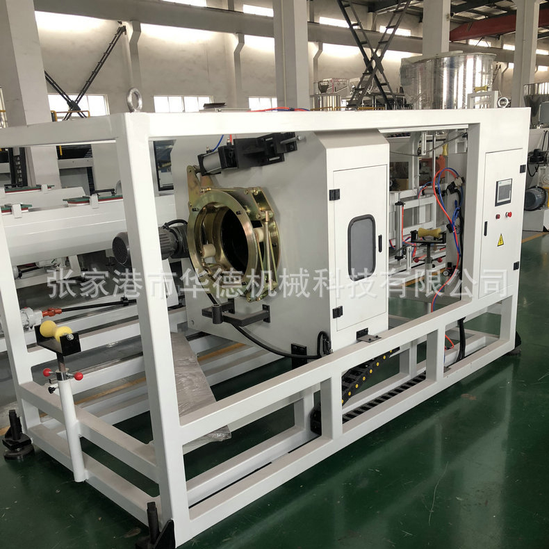 HDPE160-400管材擠出機生產(chǎn)線